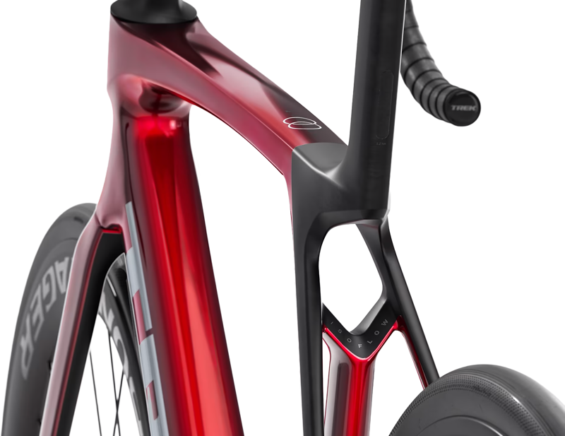 Trek Madone SL 6 Gen 8 Di2 Road Bike 2026 in Gloss Fury Red/Matte Deep Smoke-3