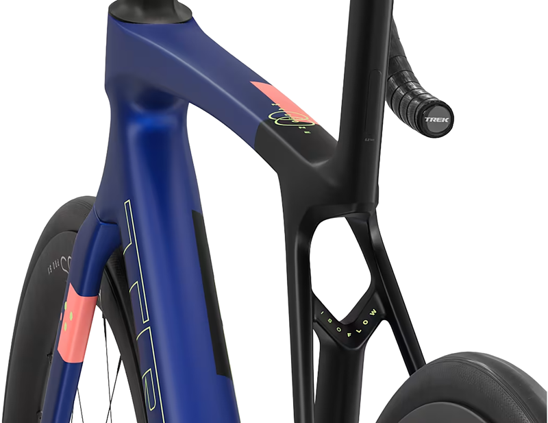 Trek Madone SL 7 Gen 8 Di2 Road Bike 2027 in Matte Cobalt Blue/Trek Black/Living Coral-4