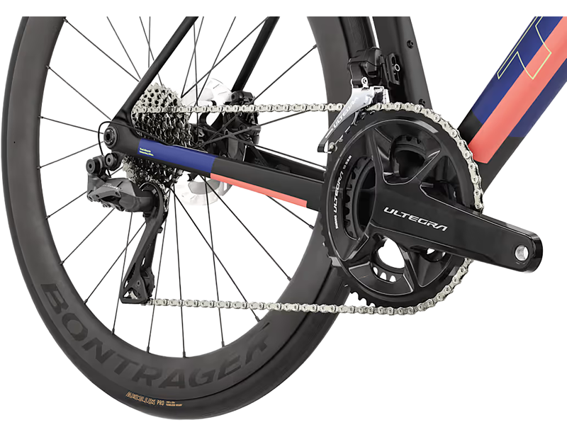 Trek Madone SL 7 Gen 8 Di2 Road Bike 2027 in Matte Cobalt Blue/Trek Black/Living Coral-5