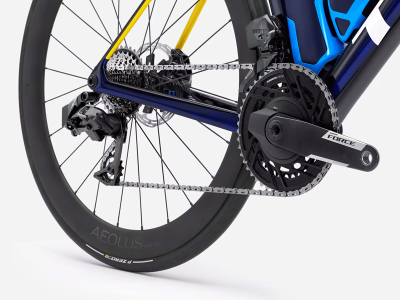 Trek Madone SLR 7 AXS Gen 8 Road Bike 2026 in Team Replica-5