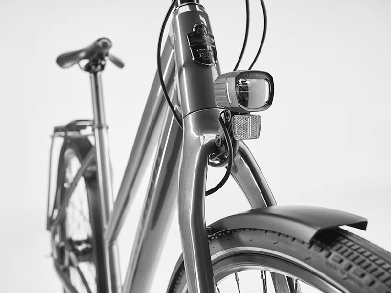 Diamant Mahon Style Plus Stepover Hybrid Bike 2027 in Mitternachtsblau Metallic-3