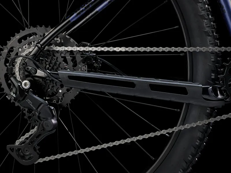 Trek Marlin 5 Gen 3 Hardtail Mountain Bike 2025 in Purple Flip to Black Fade-8