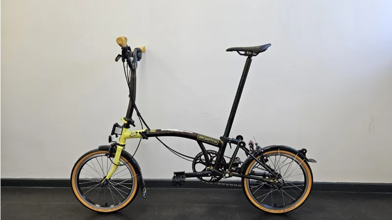 EX DISPLAY Brompton x Tour De France Limited Edition C Line 6-Speed Folding Bike 2025 in Mid Handlebar With Toolkit-1