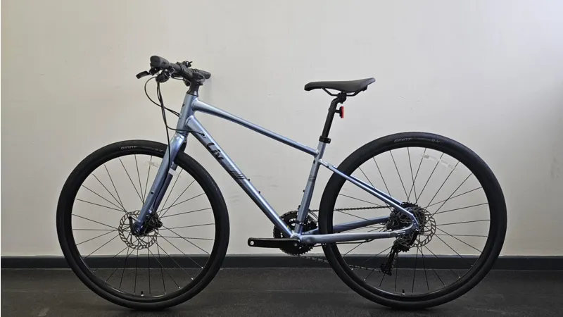 EX DISPLAY Liv Alight Disc 2 Hybrid Bike Size Small 2026 in Frost Silver-2