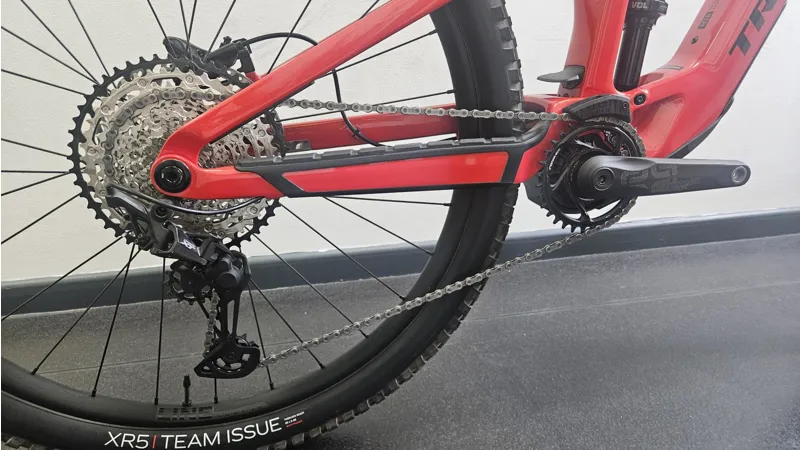 EX DEMO Trek Fuel EXe 9.7 SLX/XT Electric Full Suspension Mountain Bike Medium 2025 in Lava Red -8