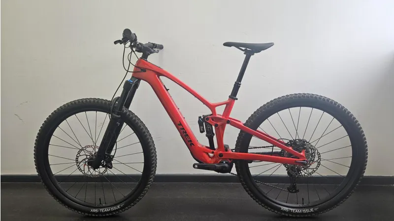 EX DEMO Trek Fuel EXe 9.7 SLX/XT Electric Full Suspension Mountain Bike Medium 2025 in Lava Red -7