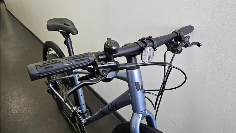 EX DISPLAY Liv Alight Disc 2 Hybrid Bike Size Small 2026 in Frost Silver-5