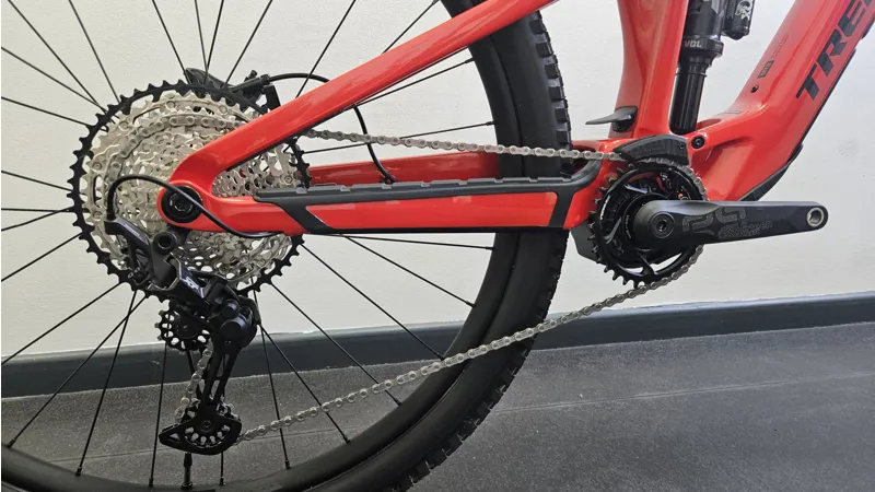 EX DEMO Trek Fuel EXe 9.7 SLX/XT Electric Full Suspension Mountain Bike 2025 Large in Lava Red-2