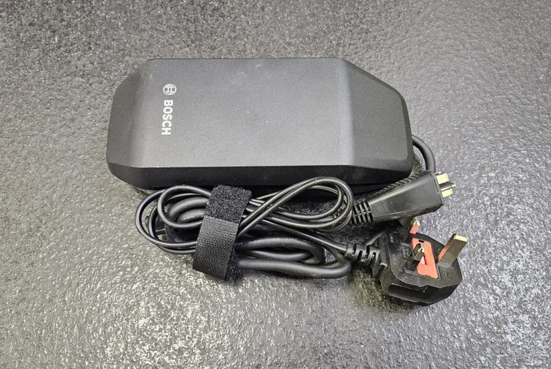 EX DISPLAY Trek Verve+ 4 Lowstep 725Wh Electric Hybrid Bike Size Small 2026 in Galactic Grey-5