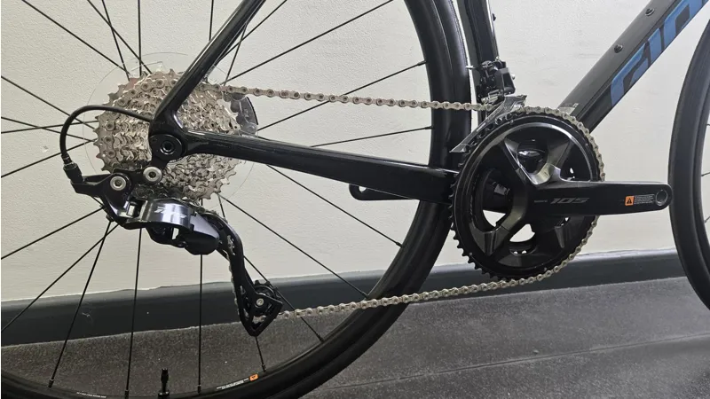 EX DISPLAY Giant TCR Advanced 2 Road Bike 2025 Medium-Large in Carbon-3