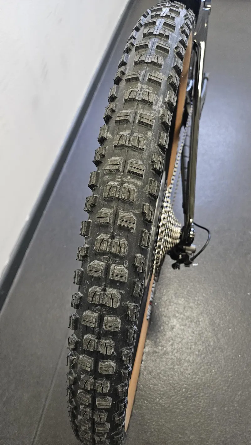EX DEMO Trek Fuel EXe 9.7 SLX/XT Electric Full Suspension Mountain Bike 2025 Medium in Deep Smoke-3