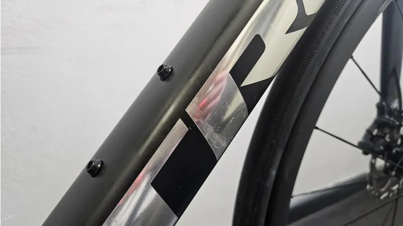 EX DISPLAY Trek Madone SL 6 Di2 Gen 8 Road Bike Medium 2025 in Dark Web -1