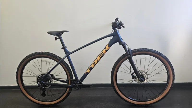 EX DEMO Trek Marlin 5 Gen 3 Hardtail Mountain Bike X-Large 2027 in Mulsanne Blue 