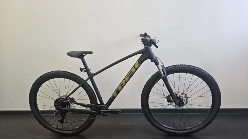 EX DISPLAY Trek Marlin 4 Gen 3 Hardtail Mountain Bike Large 2027 in Matte Dark Web