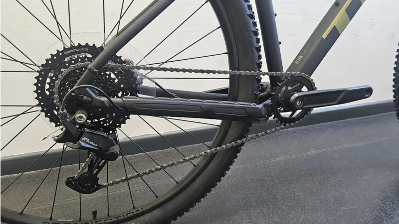 EX DISPLAY Trek Marlin 4 Gen 3 Hardtail Mountain Bike Large 2027 in Matte Dark Web-5