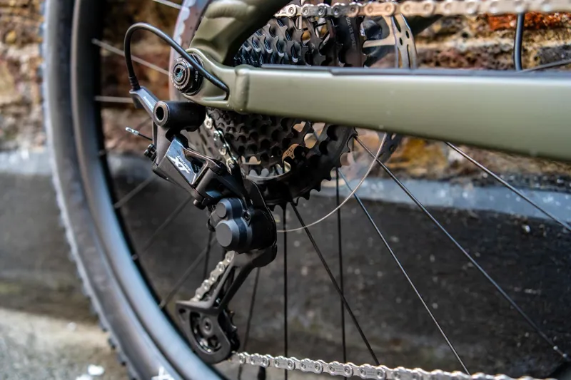 Trek Remedy 8 27.5 XT Full Suspension Mountain Bike 2022 in Green XLarge-13