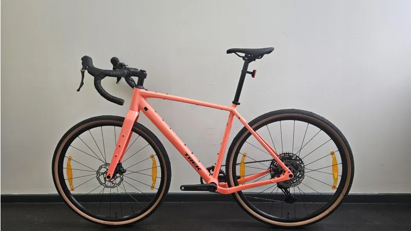 EX DISPLAY Trek Checkpoint ALR 4 Gravel Bike Medium 2027 in Living Coral-2
