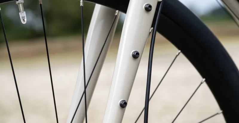 Marin Nicasio 1 700c Gravel Bike 2026 in White-6