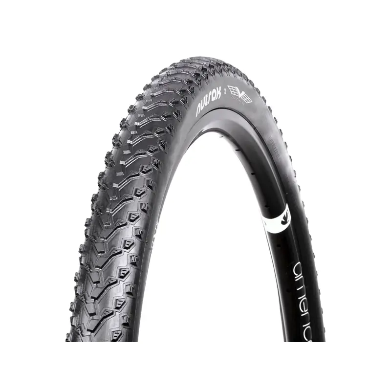 Balfes Bikes Nutrak X Vee Swift Frenzy Gravel LSG Tyre 650B x 50 TLR in Black | Free postage over £30, £10 off first order, price match & 0% finance.