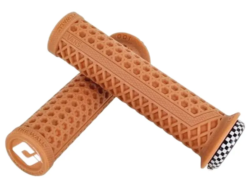 ODI Vans v2.1 MTB Lock On Grips 135mm in Gum-1