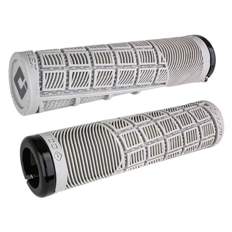 Balfes Bikes Odi Reflex XL MTB Lock On Grips 135mm in Grey | Free postage over £30, £10 off first order, price match & 0% finance.