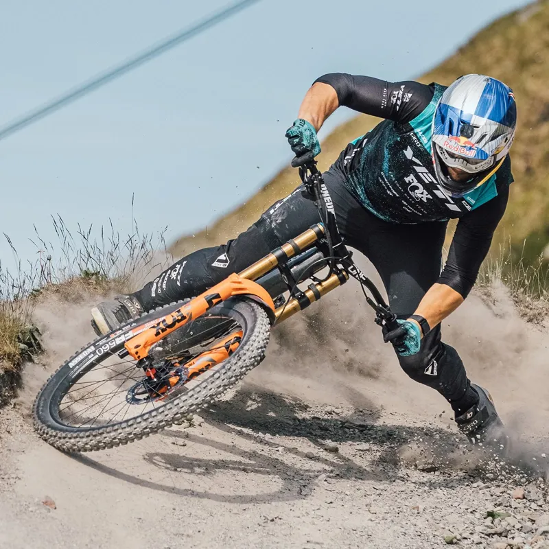 OneUp 35mm Diameter 800mm Wide 20mm Rise Aluminium Handlebar in Black-1