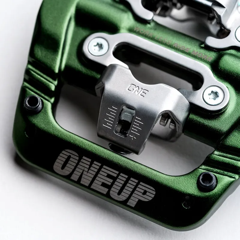OneUp Clip Pedals in Dark Green-3