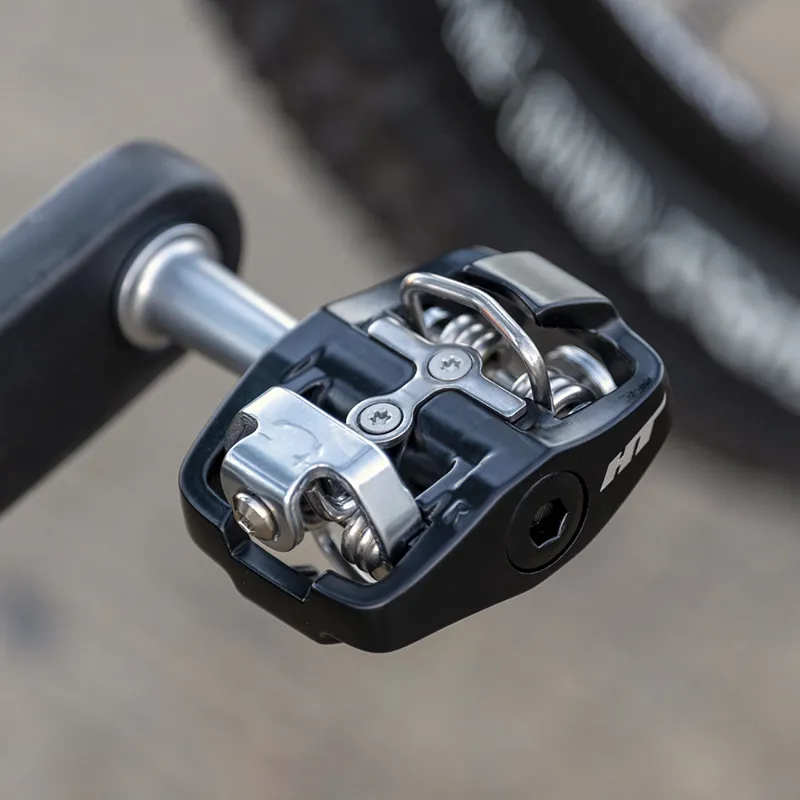 HT 878 Clipless Alloy Body Sealed Bearing Cr-Mo Axles Inc. H-30 Cleats Pedals in Black-3