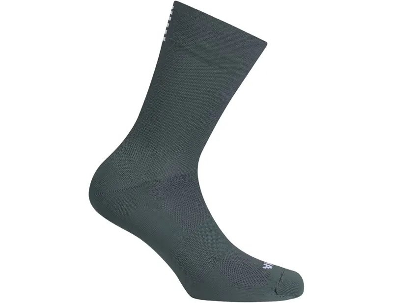 Rapha Regular Pro Team Socks in Onyx/White