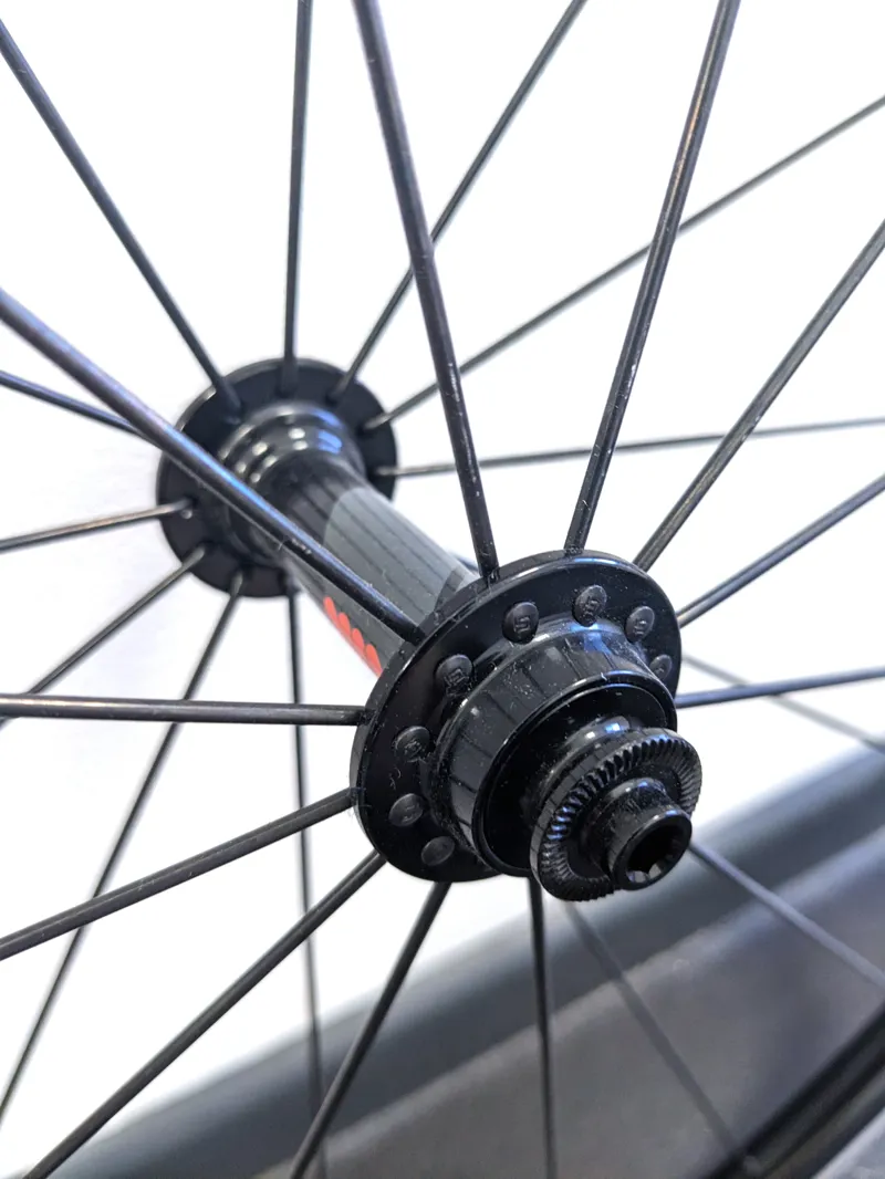 Halo Evaura Via Hub 24H Clincher Rim Brake Shimano 700c Wheelset in Black-4