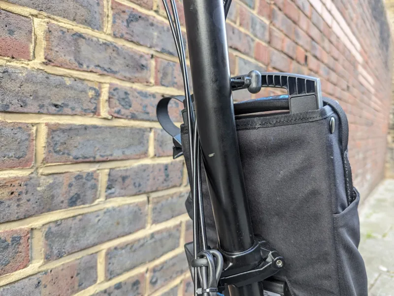 EX DEMO Brompton Electric C Line Explore HIGH Folding Bike 2023 in Black-3