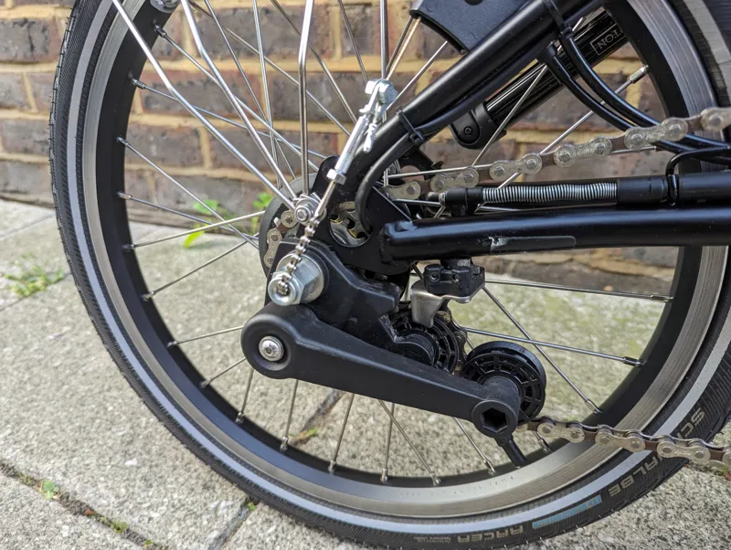 EX DEMO Brompton Electric C Line Explore HIGH Folding Bike 2023 in Black-4