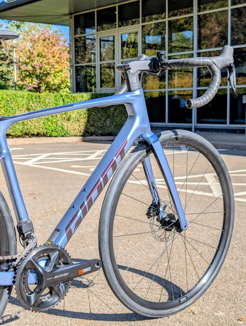 Giant Defy Advanced 1 Road Bike 2025 in Frost Silver-5