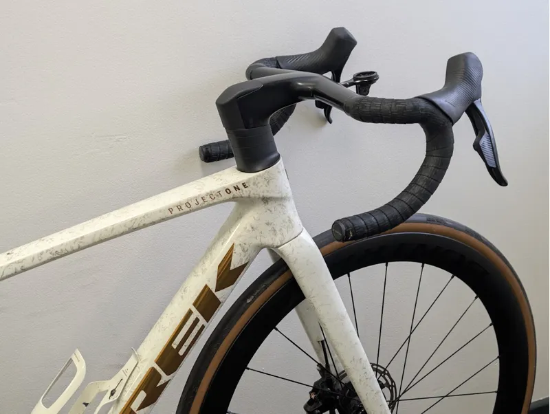 EX DEMO Trek Madone SLR 7 AXS Gen 8 Road Bike Size Small 2025 in Era White-3