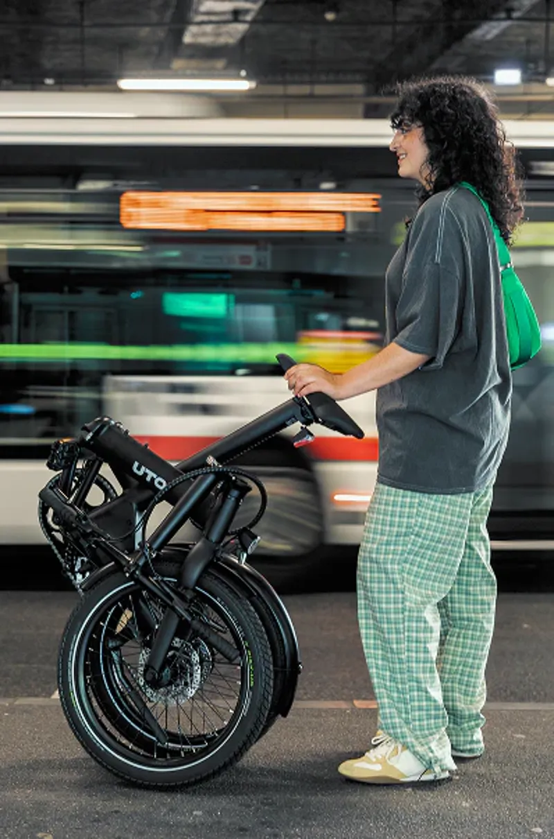 UTO Afternoon OG20 Electric Folding Bike 2027 in Onyx Black-4
