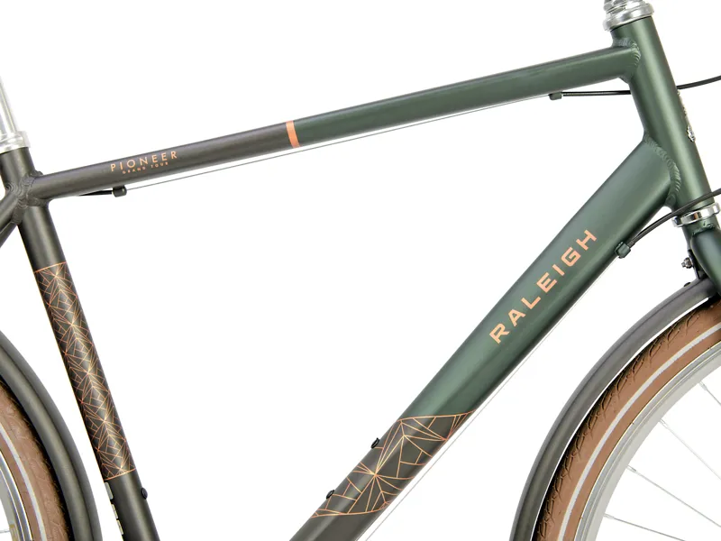 Raleigh Pioneer Grand Tour Hybrid Bike 2024 in Green-3
