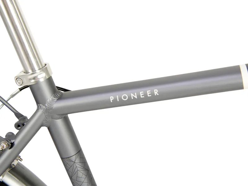 Raleigh Pioneer Hybrid Bike 2024 in Grey-4