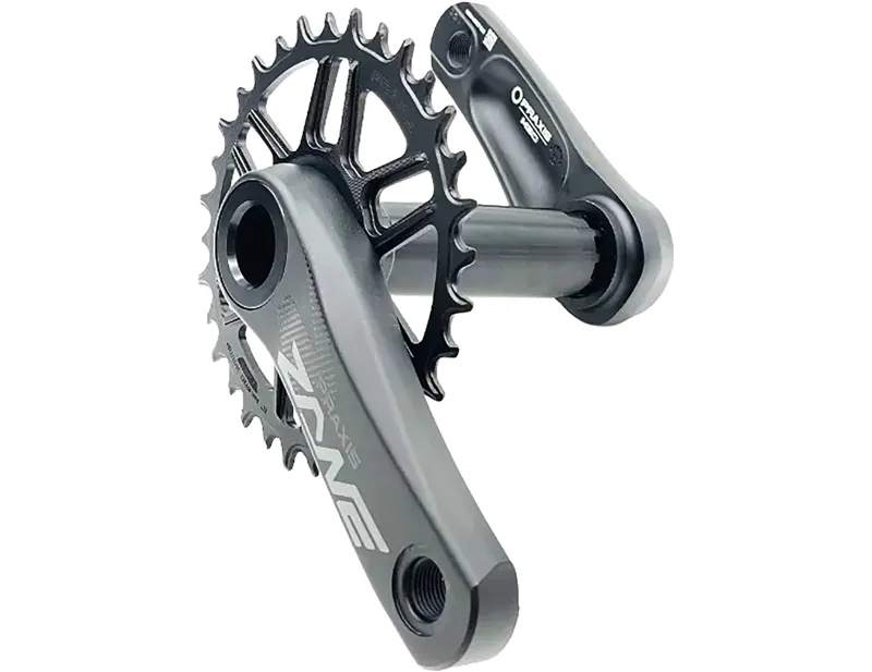 Praxis Zane Youth Cranks in Black-3