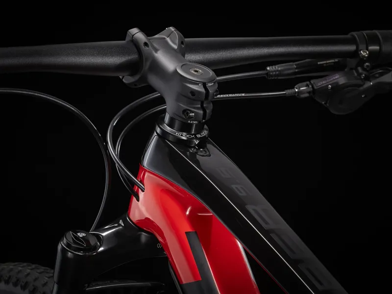 Trek Procaliber 9.5 Hardtail Mountain Bike 2024 in Radioactive Red-5