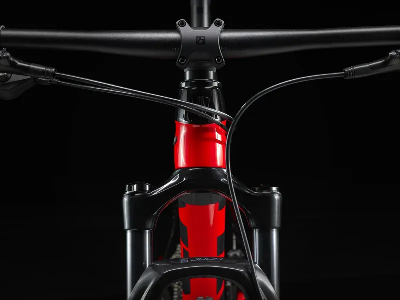 Trek Procaliber 9.5 Hardtail Mountain Bike 2024 in Radioactive Red-9