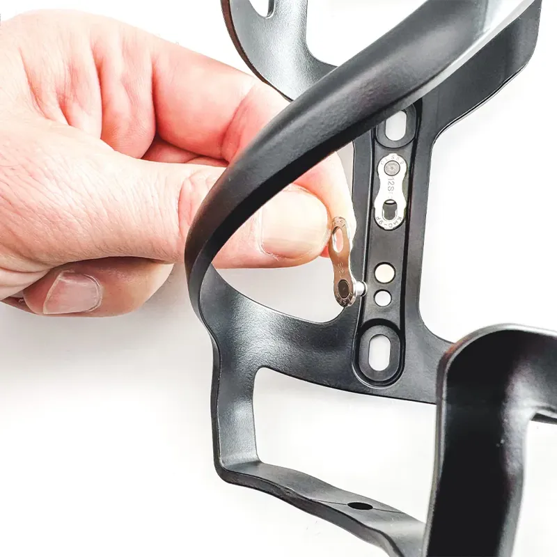 Praxis Thermo Bottle Cage in Carbon-1