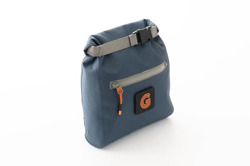 Brompton Borough Waterproof Pouch in Navy/Grey-1