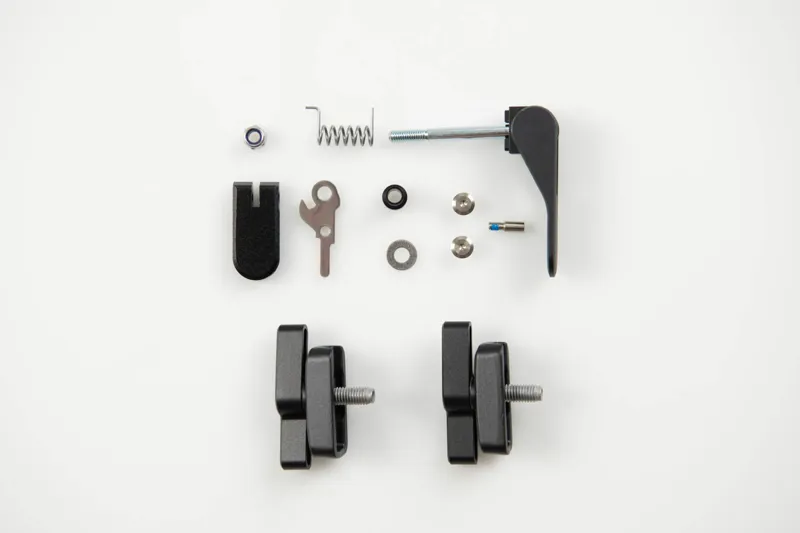 Brompton G Line Hinge Clamp + R.Frame Clip Set in Black-1