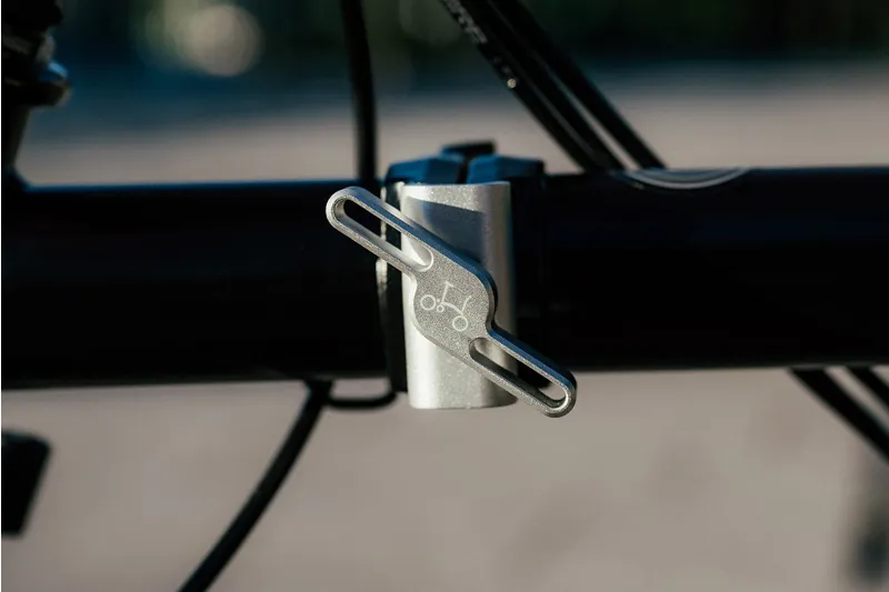 Brompton Colourlab Touch Points in Silver-2