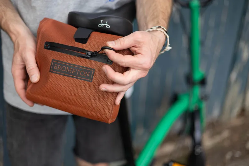 Brompton Waterproof Pouch in Copper-7