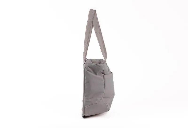 Brompton Tote Bag M + Frame in Ivory-6