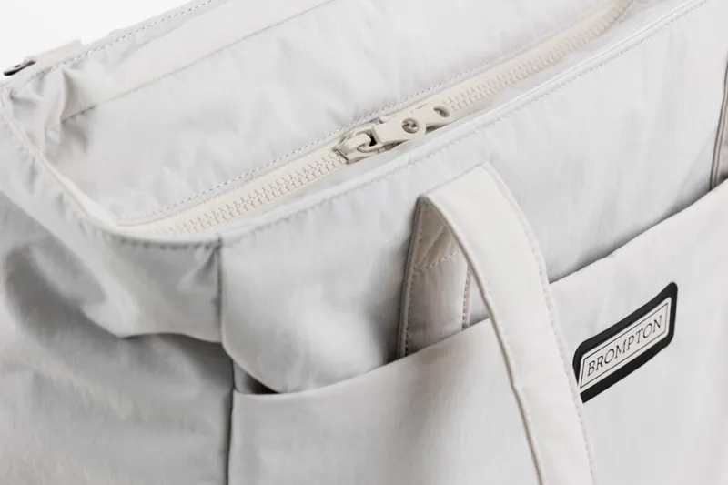 Brompton Tote Bag M + Frame in Ivory-4