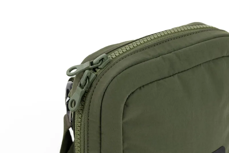 Brompton Zip Pouch in Olive Green-4