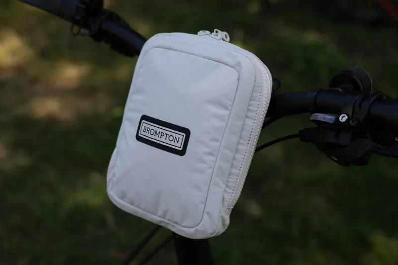 Brompton Zip Pouch in Ivory