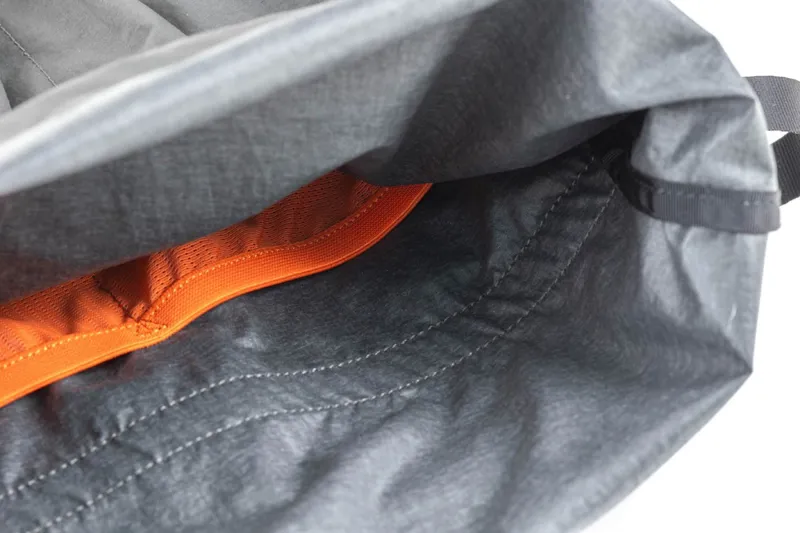 Brompton Musette Bag in Anthracite-8